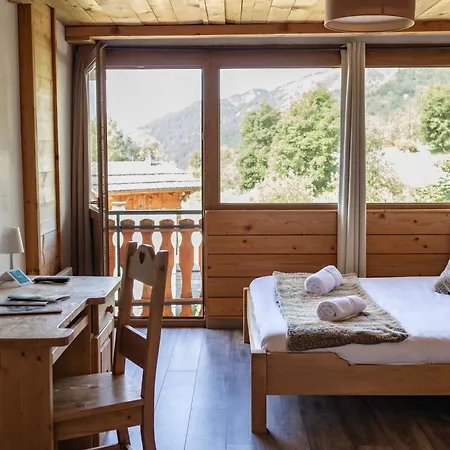 La Perelle Hotel 3*