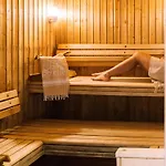 La Perelle Otel