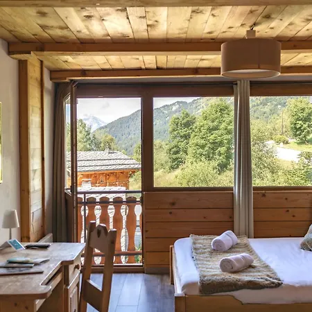 Hotel La Perelle 3*
